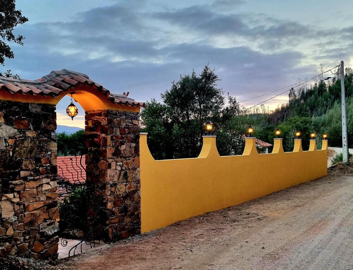 Апартаменти Quinta Do Cabril Serpins Екстер'єр фото